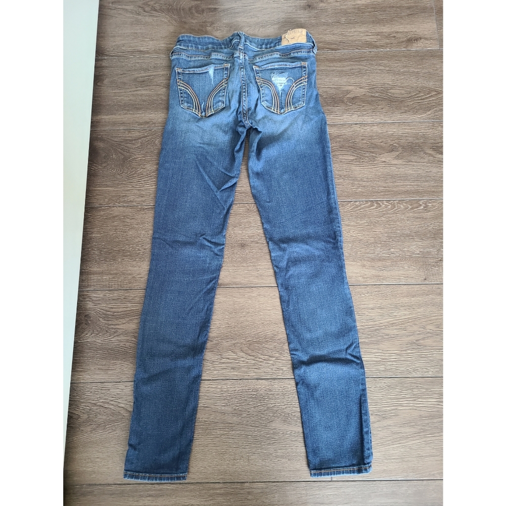 Jeans - Picture 2 of 3